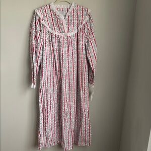 New Lanz Of Salzburg Floral Striped Valentine Flannel Nightgown Size Large